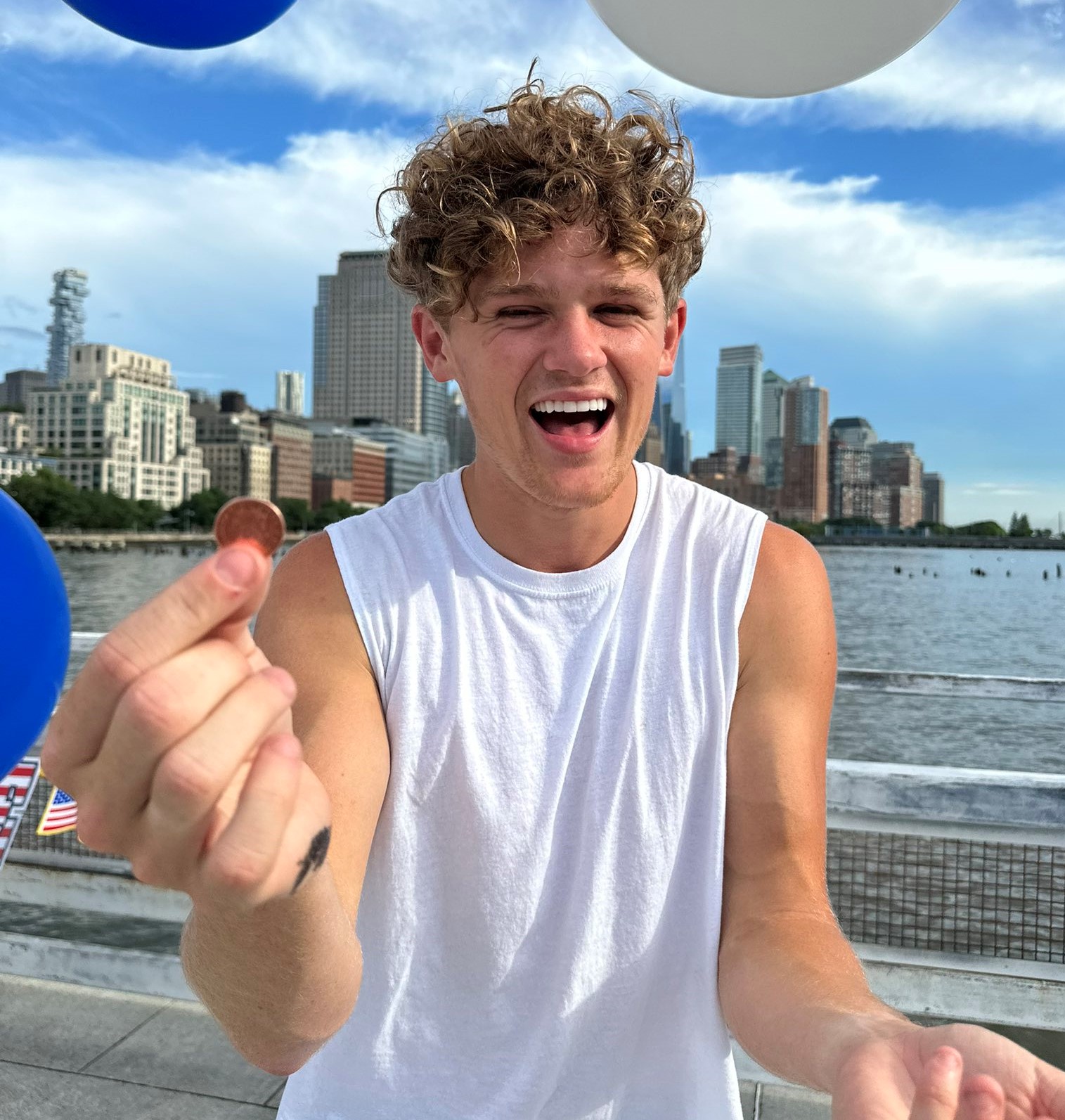 F0cUjCgWAAA DO3 1 - Ryan Trahan Fans